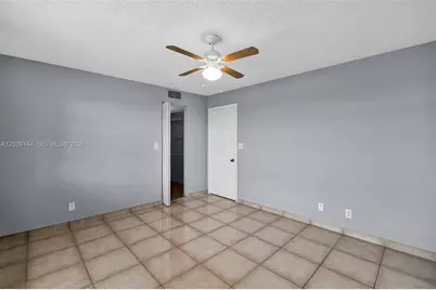 431 SE 3rd St #402, Dania Beach, FL 33004 - Photo 7