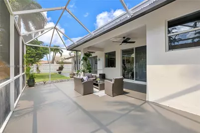 1522 NW 182nd Way, Pembroke Pines, FL 33029 - Photo 31