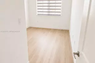 15560 SW 136th St, Miami, FL 33196 - Photo 9
