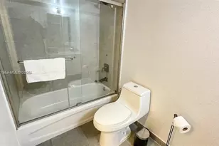 1200 Brickell Bay Dr, Miami, FL 33131 - Photo 3