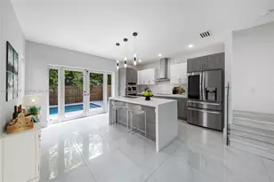 3142 Carter St, Miami, FL 33133 - Photo 9