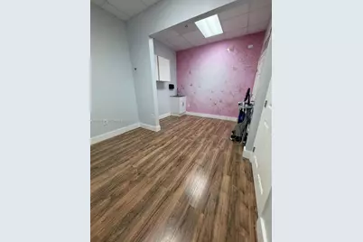 17650 NW 78th Ave #104, Hialeah, FL 33015 - Photo 5