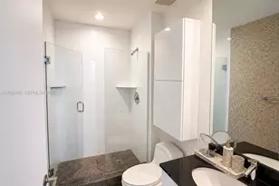 15811 Collins Ave, Sunny Isles Beach, FL 33160 - Photo 23