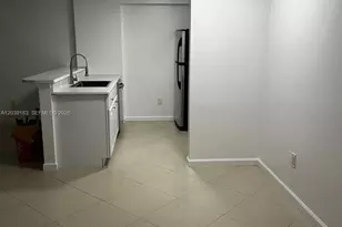 410 S Park Rd, Hollywood, FL 33021 - Photo 5