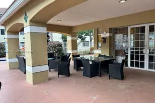410 S Park Rd, Hollywood, FL 33021 - Photo 17