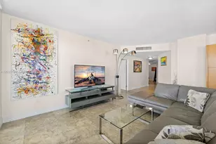 17555 Atlantic Blvd, Sunny Isles Beach, FL 33160 - Photo 5