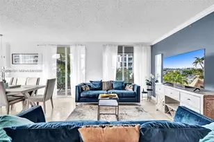 17555 NW Atlantic Blvd, Sunny Isles Beach, FL 33160 - Photo 3