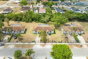 10532 SW 182nd St, Miami, FL 33157 - Photo 13