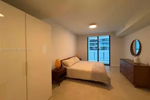1010 Brickell Ave, Miami, FL 33131 - Photo 9