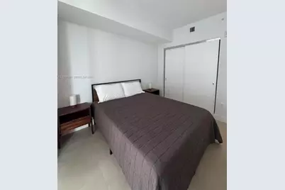 1010 Brickell Ave #1807, Miami, FL 33131 - Photo 7