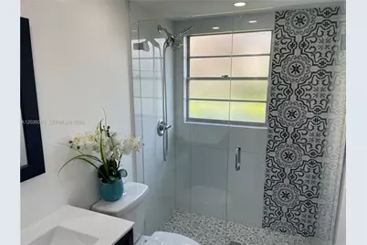 136 Brighton D #136, Boca Raton, FL 33434 - Photo 17