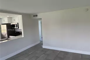 136 Brighton D, Boca Raton, FL 33434 - Photo 9
