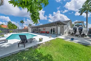 13931 SW 22nd St, Miami, FL 33175 - Photo 9