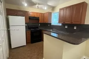 1270 SE 31st Ct, Homestead, FL 33035 - Photo 13