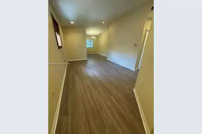 1270 SE 31st Ct #201-35, Homestead, FL 33035 - Photo 3