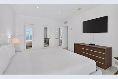 10275 Collins Ave #1521, Bal Harbour, FL 33154 - Photo 21