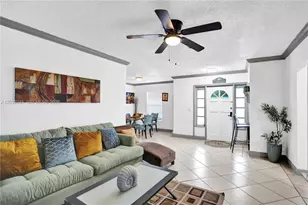 6280 SW 8th Pl, North Lauderdale, FL 33068 - Photo 5