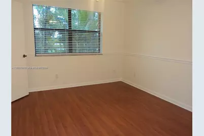 10605 NW 11 St #206, Hollywood, FL 33026 - Photo 11