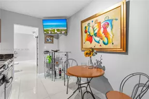 3001 S Ocean Dr, Hollywood, FL 33019 - Photo 21