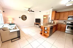 9481 Bradshaw Ln, Tamarac, FL 33321 - Photo 9