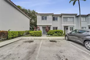 806 NW 208th Way, Pembroke Pines, FL 33029 - Photo 39