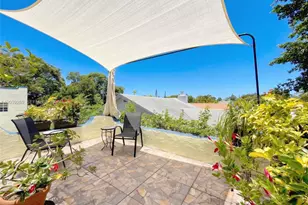 1642 SW 12th St, Miami, FL 33135 - Photo 23