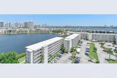 18031 Biscayne Blvd #1401, Aventura, FL 33160 - Photo 39