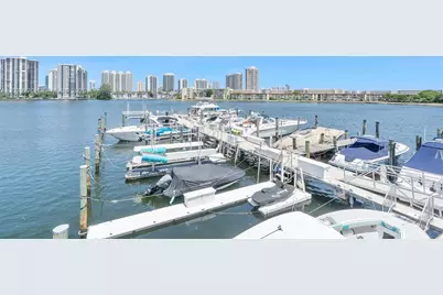 18031 Biscayne Blvd #1401, Aventura, FL 33160 - Photo 45