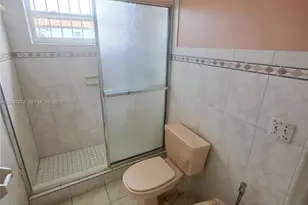 405 SE 4th Ave, Hialeah, FL 33010 - Photo 17