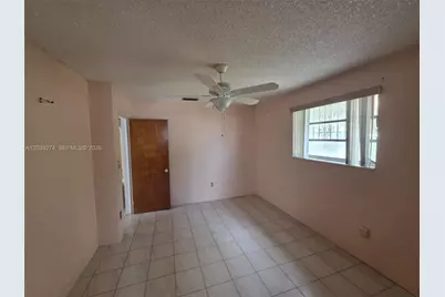 405 SE 4th Ave, Hialeah, FL 33010 - Photo 13