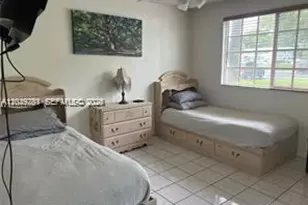 4000 Crystal Lake Dr, Deerfield Beach, FL 33064 - Photo 11