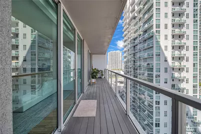[Address not provided], Miami, FL 33131 - Photo 31