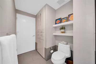 [Address not provided], Miami, FL 33131 - Photo 35