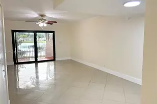 1606 NW 90th Way, Pembroke Pines, FL 33024 - Photo 13
