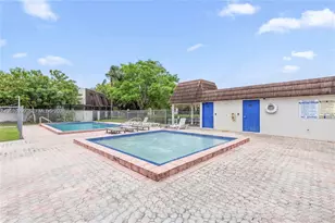 1606 NW 90th Way, Pembroke Pines, FL 33024 - Photo 53
