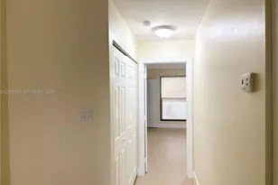1606 NW 90th Way, Pembroke Pines, FL 33024 - Photo 35