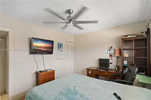 8846 W McNab Rd, Tamarac, FL 33321 - Photo 35