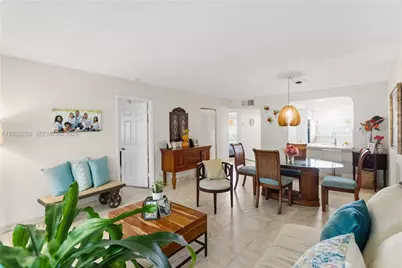 8846 W McNab Rd #206, Tamarac, FL 33321 - Photo 13