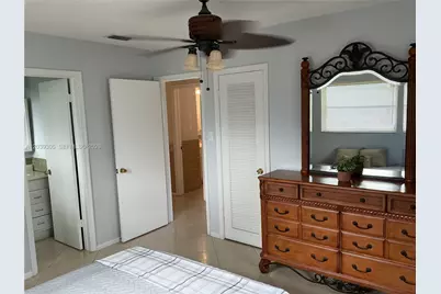 8604 NW 59th Pl, Tamarac, FL 33321 - Photo 21