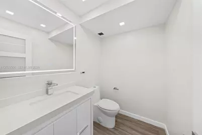 16740 NE 9th Ave #405, North Miami Beach, FL 33162 - Photo 11