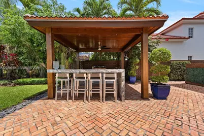 11163 NW 71st Ter, Doral, FL 33178 - Photo 29