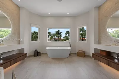 11163 NW 71st Ter, Doral, FL 33178 - Photo 21