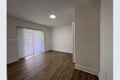 3632 SW 87th Ave #FRONT, Miami, FL 33165 - Photo 9