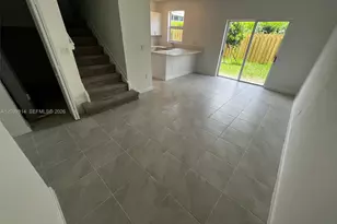 1810 SE 26th Ter, Homestead, FL 33035 - Photo 9