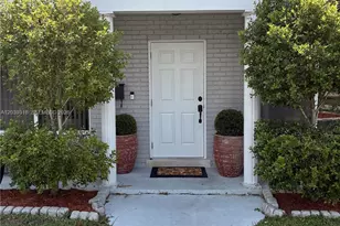 4401 NW 8th St, Coconut Creek, FL 33066 - Photo 5