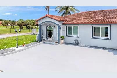 7548 NW 173rd Ter, Hialeah, FL 33015 - Photo 25