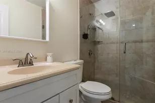 7548 NW 173rd Terrace, Hialeah, FL 33015 - Photo 13