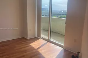 19501 W Country Club Dr, Aventura, FL 33180 - Photo 13