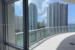300 S Biscayne Blvd, Miami, FL 33131 - Photo 27