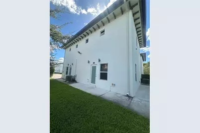 6410 SW 139th Avenue Rd #203, Miami, FL 33183 - Photo 1